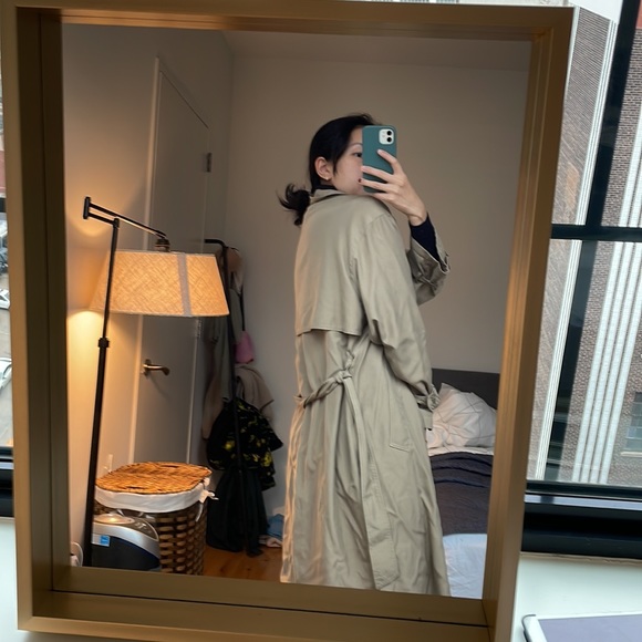 Brooks Brothers Trench Coat - Picture 3 of 6